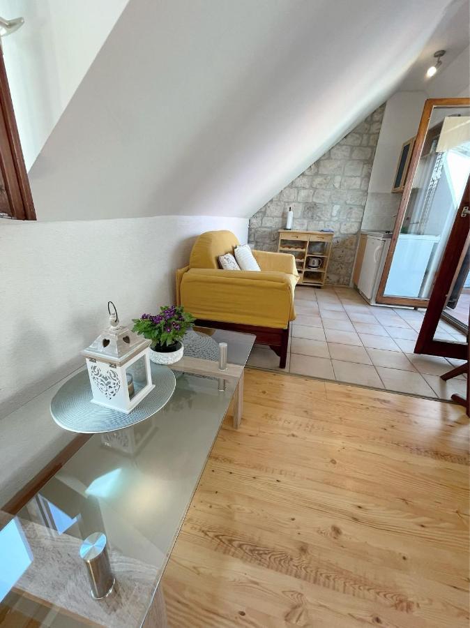 House Ivancic-Free Parking Trogir Eksteriør billede